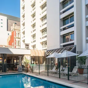 Hotel Seasons Of, Perth