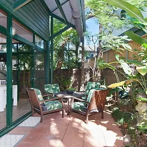 https://villa-aitutaki.hotelsbyronbayaustralia.com